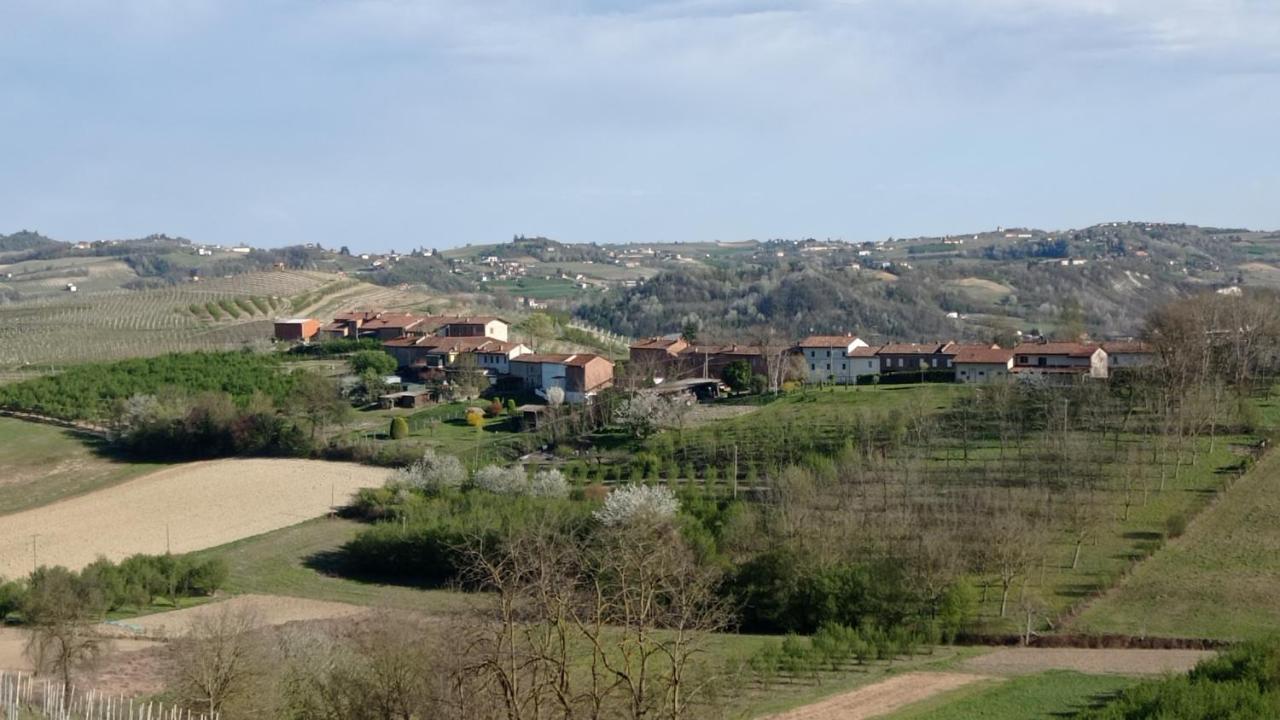 Casa Maya San Martino Alfieri Eksteriør billede