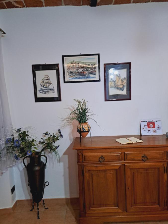 Casa Maya San Martino Alfieri Eksteriør billede