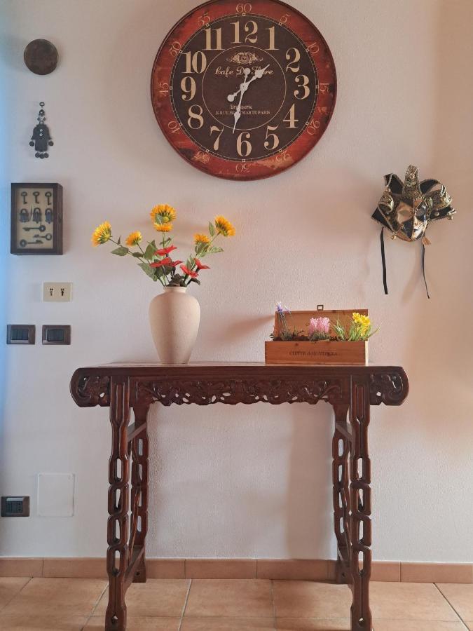 Casa Maya San Martino Alfieri Eksteriør billede