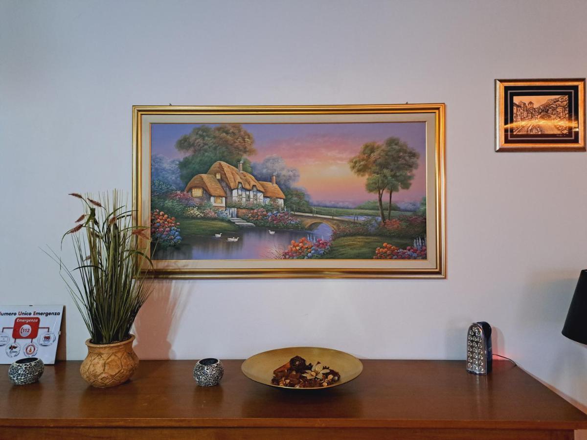Casa Maya San Martino Alfieri Eksteriør billede