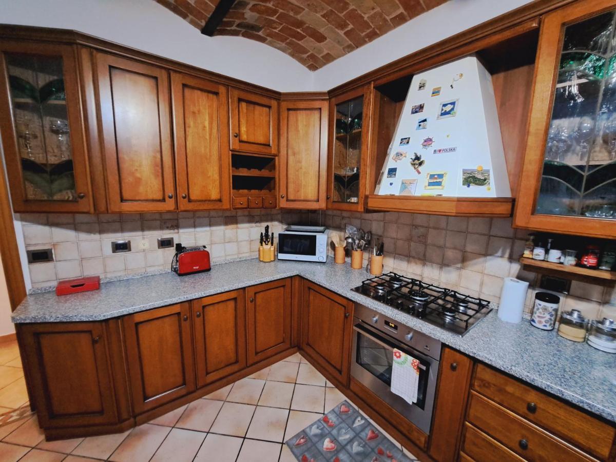 Casa Maya San Martino Alfieri Eksteriør billede